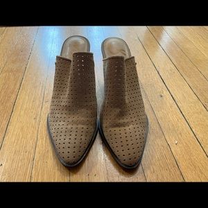 Sam Edelman nude mules